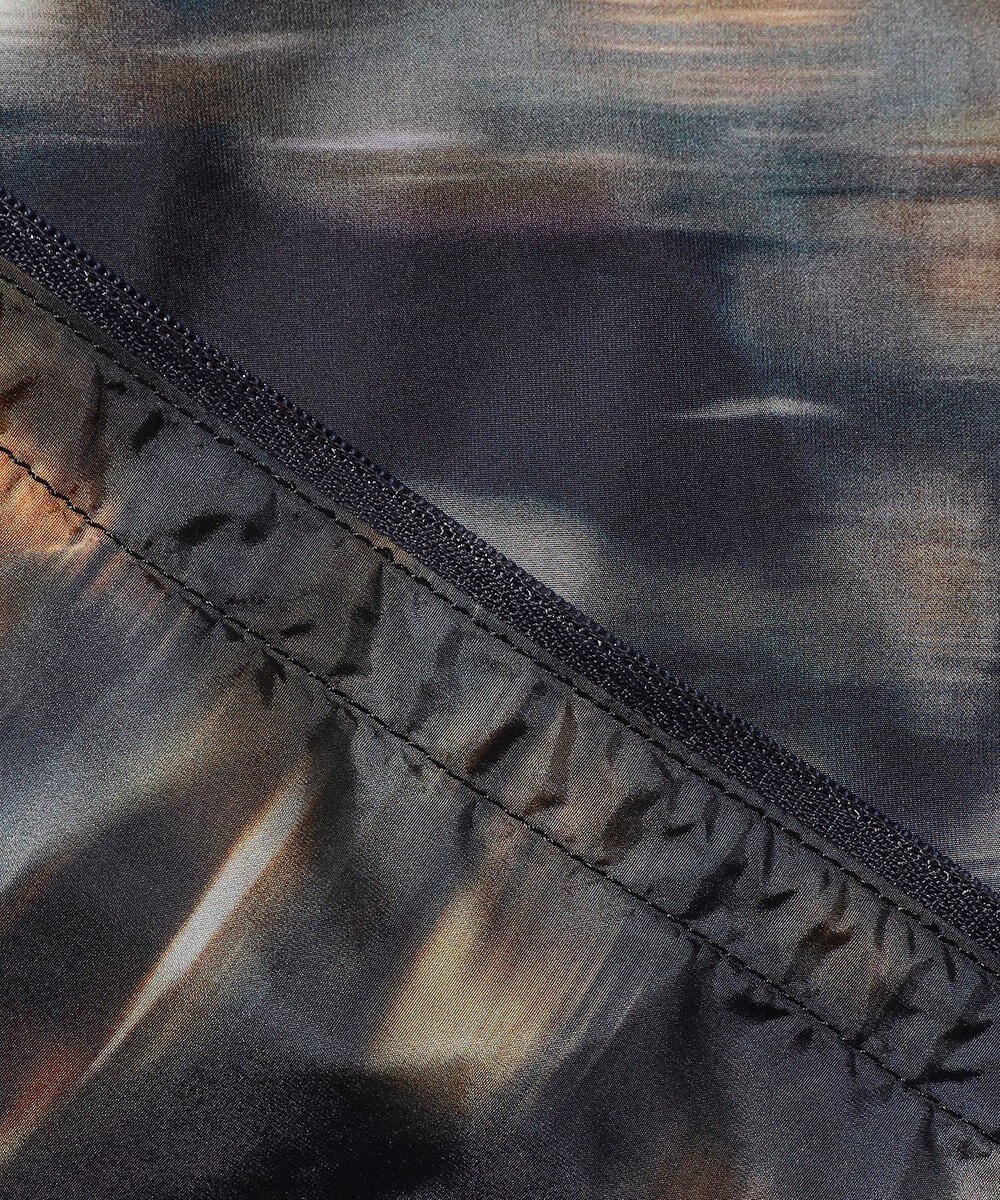 JOSEPH ABBOUD MOUNTAIN 【イタリア素材/軽量/撥水】X-CLIPPER夜景プリント マウンテンパーカー 