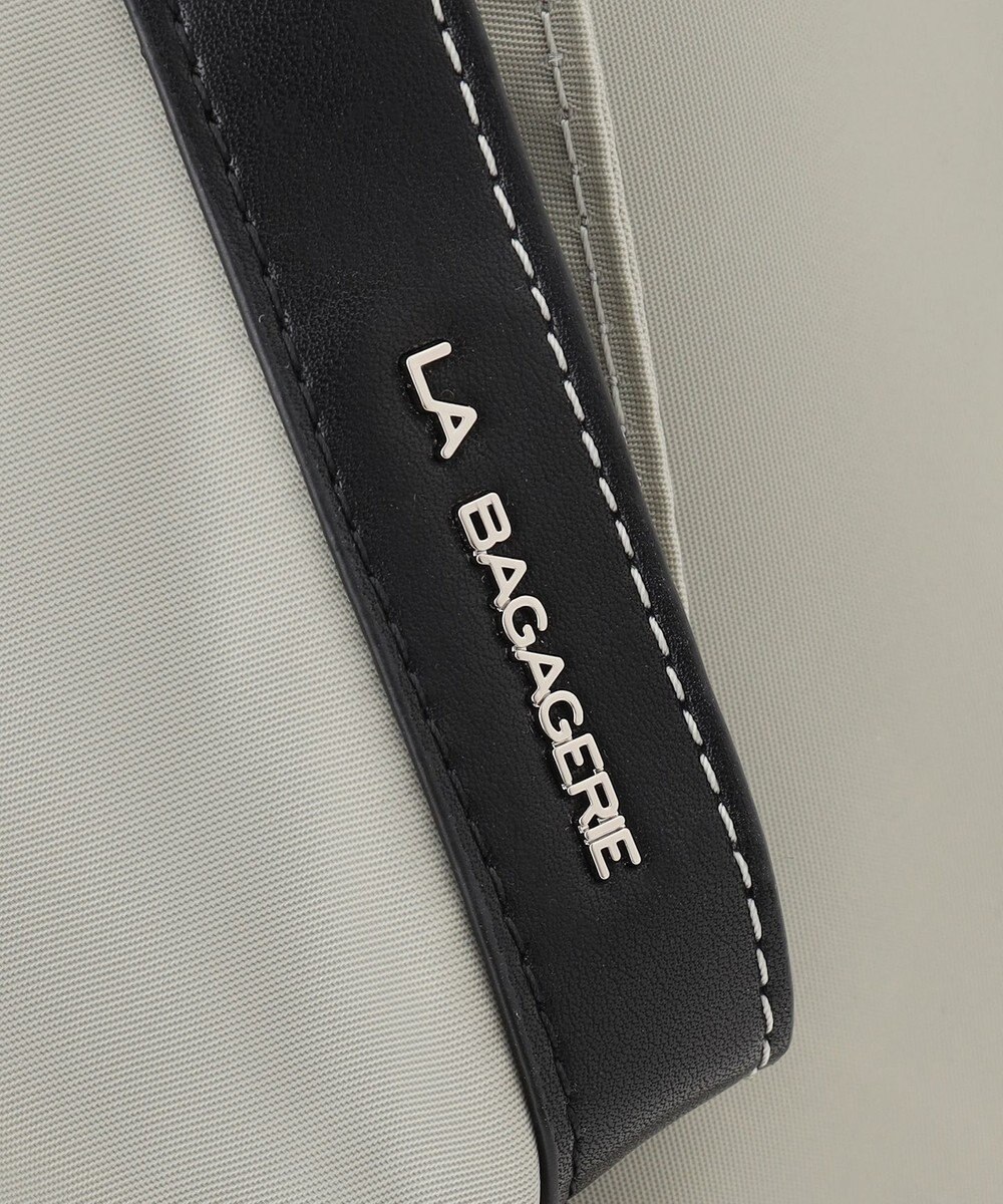 LA BAGAGERIE トライアングルリュックサック 