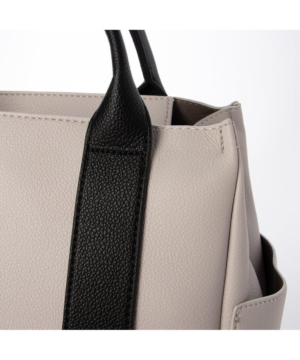 UNBILLION カシュカシュ cachecache / 6ポケットパーテーション2wayトート 