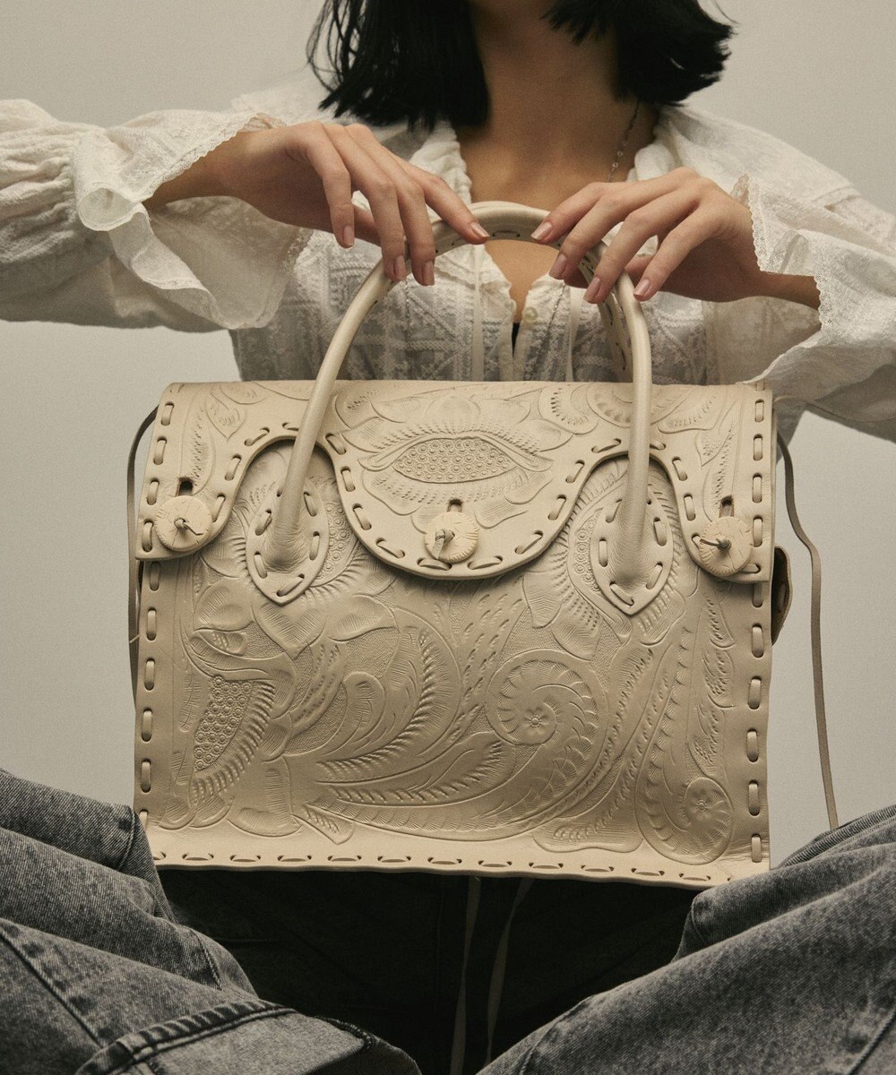 GRACE CONTINENTAL Maestra M 