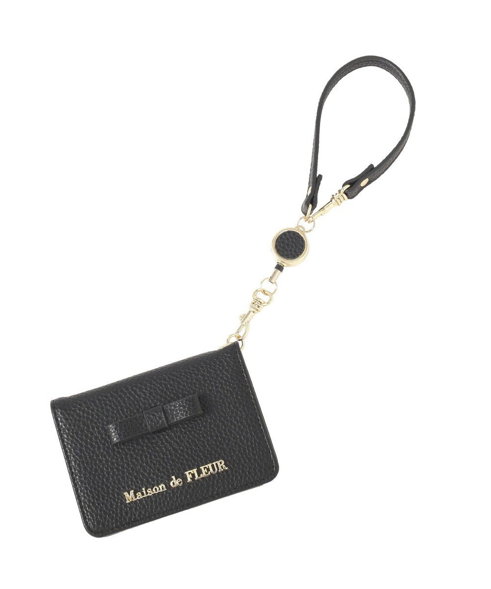 Maison de FLEUR 二つ折りリールパスケース 
