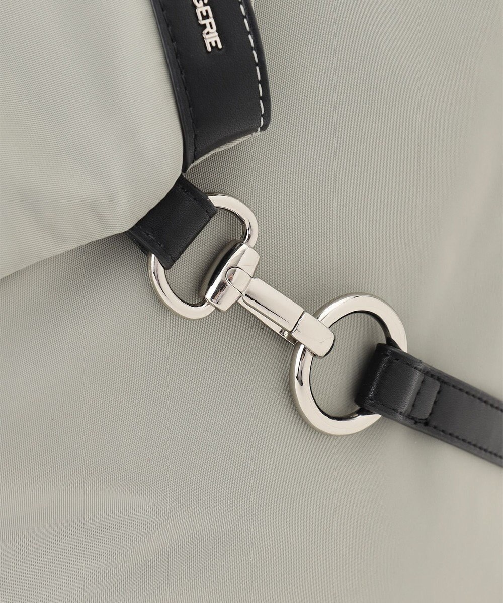 LA BAGAGERIE トライアングルリュックサック 