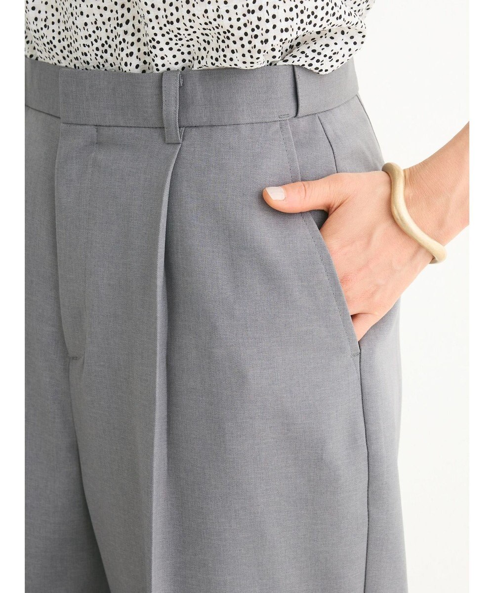 Green Parks きれいシルエットパンツ（ワイドストレート） 