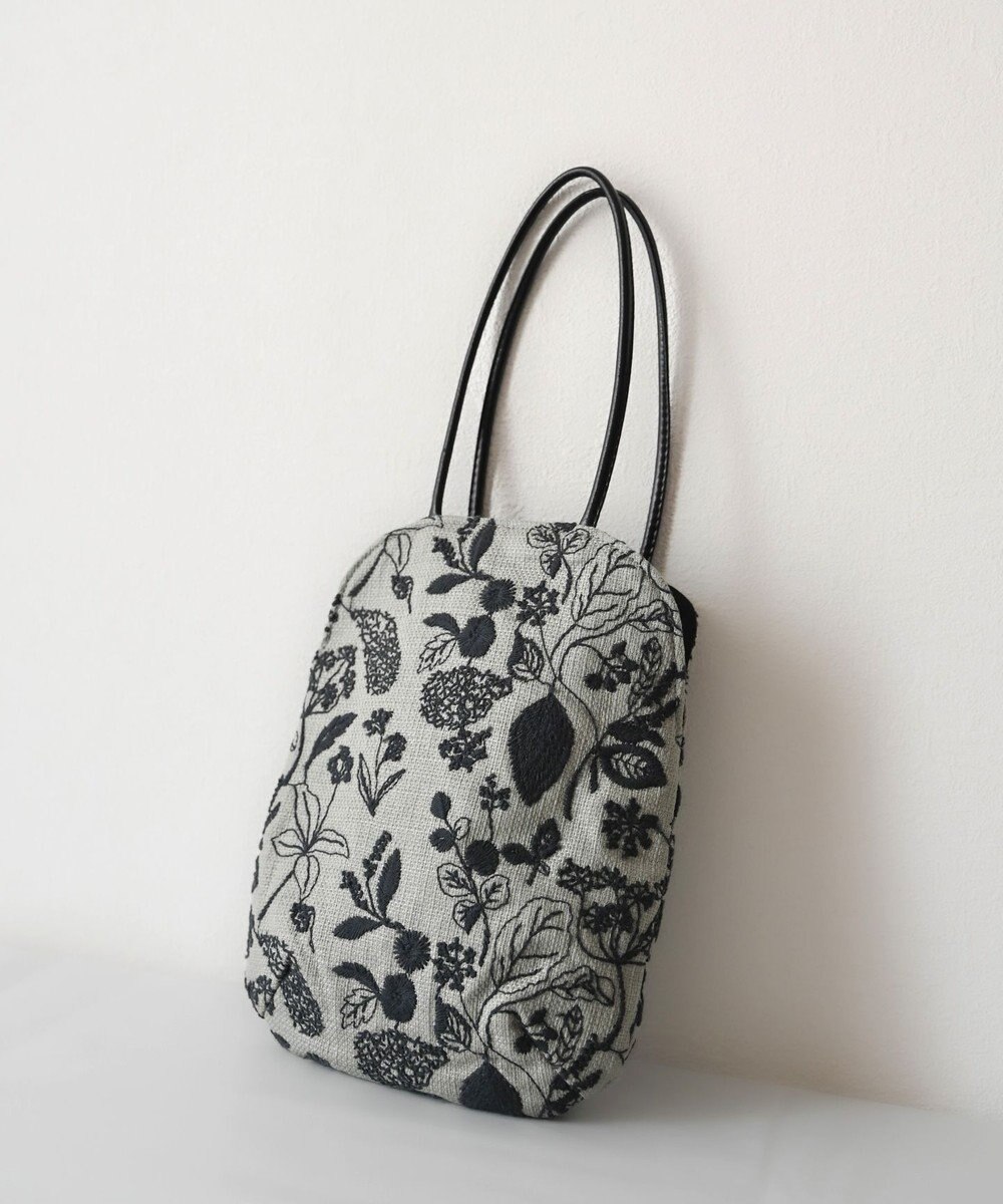 AND WOOL 筆記帳刺繍のminiバッグ 