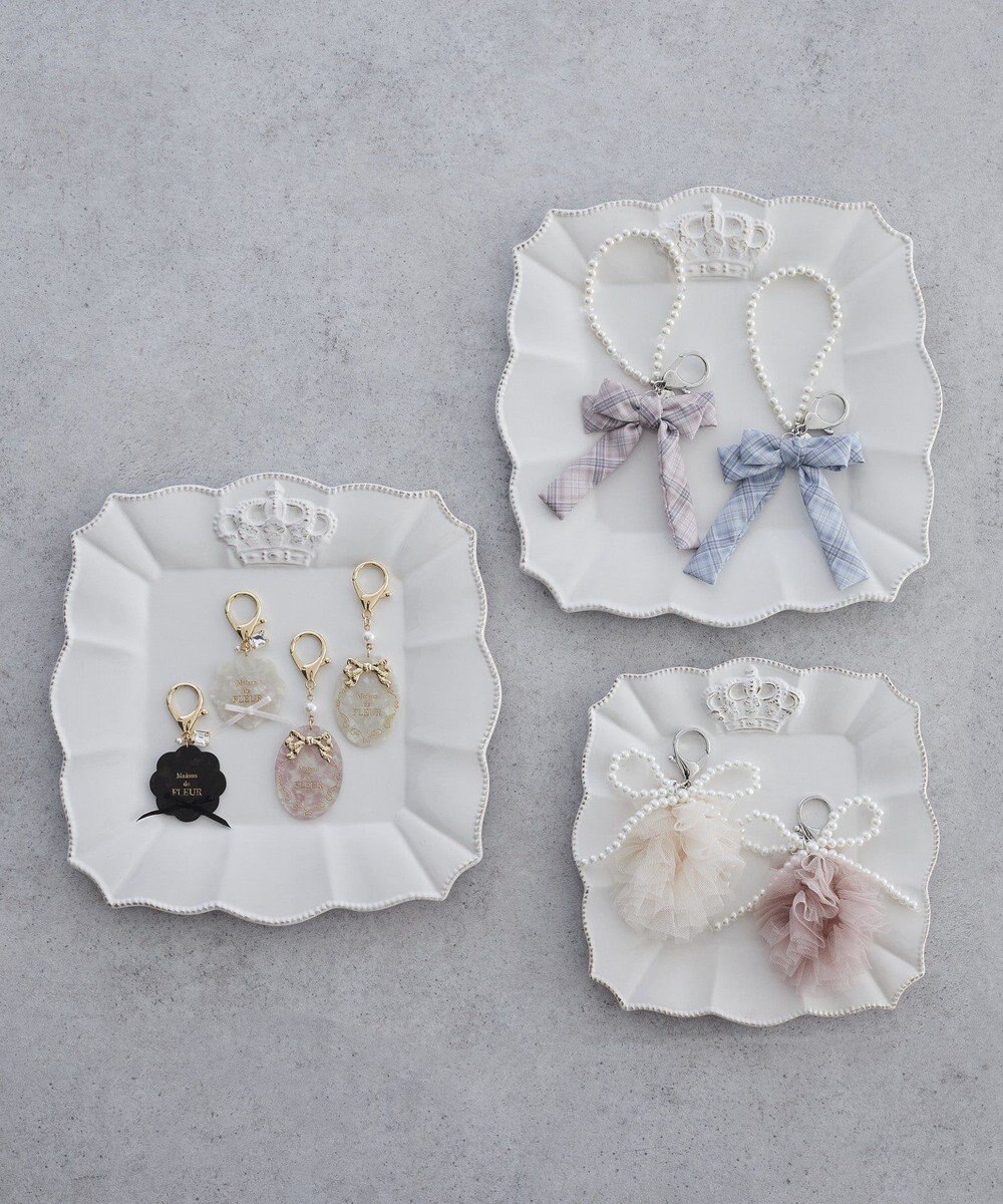 Maison de FLEUR チュールリボンチャーム 