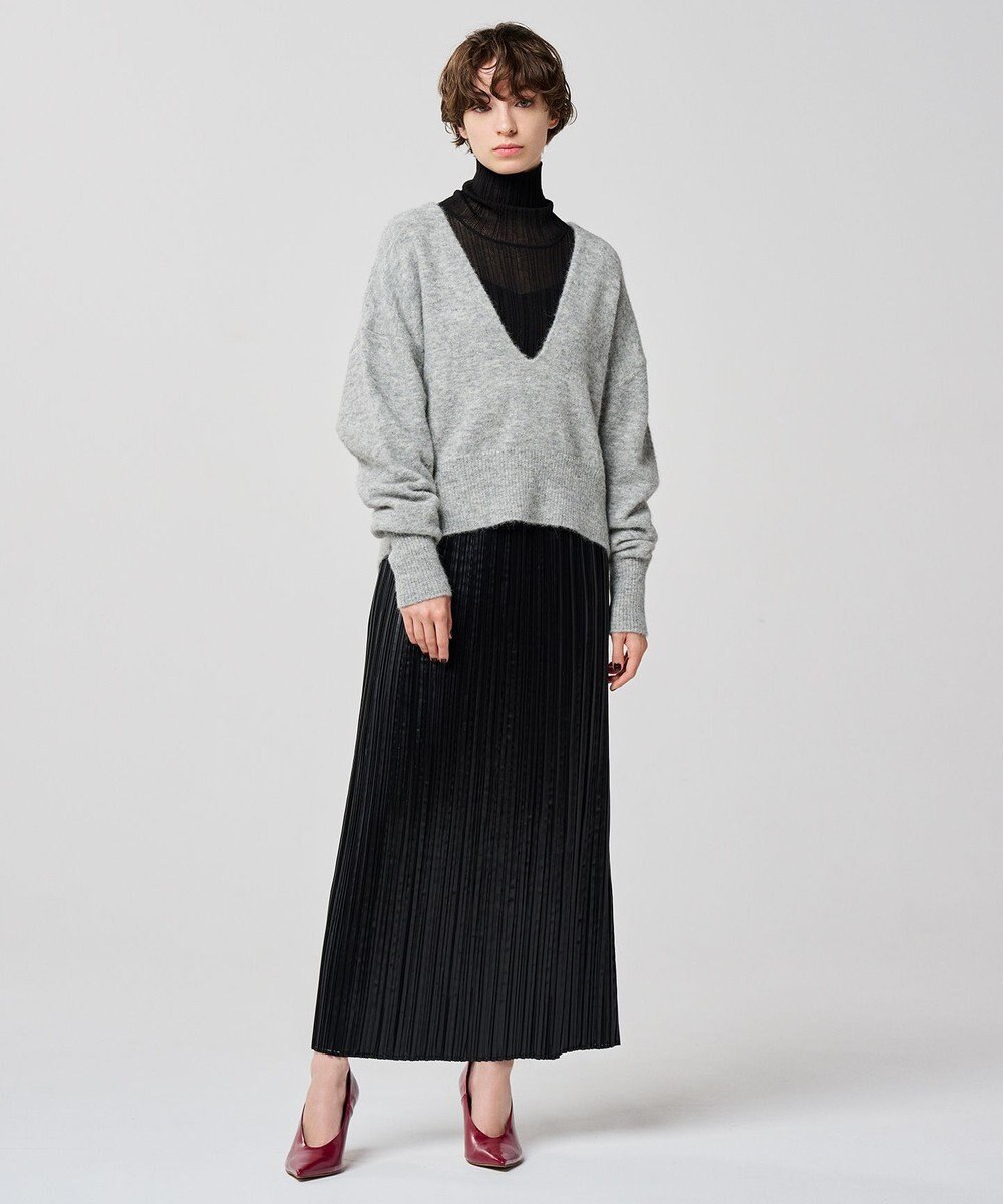 uncrave アルパカニット 深Vネック トップス（uncrave WHITE） 