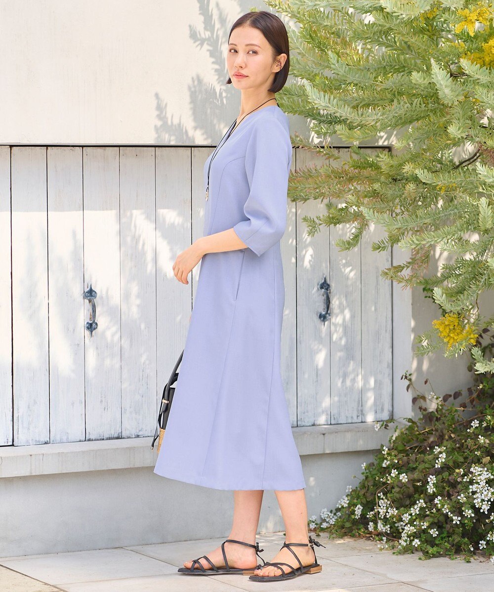 自由区 【接触冷感・速乾・UVケア・撥水・防シワ・XSサイズあり】リネンライクツィルVネック ワンピース 