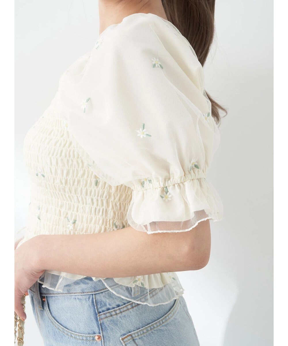 earth music&ecology フラワー刺繍ブラウス 