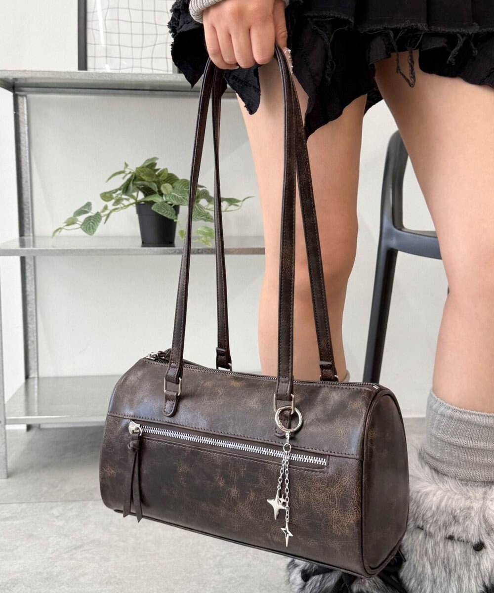 WEGO キラキラチャーム付きドラムボストンバッグ 