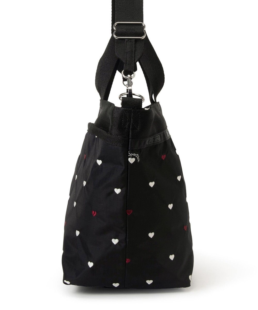 LeSportsac BUCKET TOTE/レッド/ホワイトハートEMB 