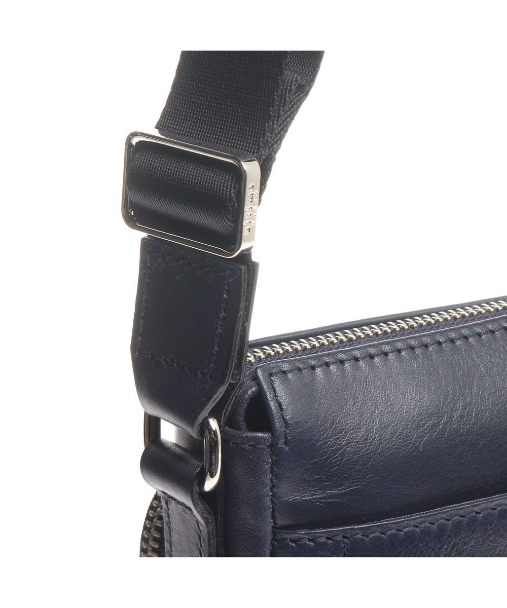 ACE BAGS & LUGGAGE ultima TOKYO ウルティマ トーキョーケヴィン ショルダーバッグ タテ型 レザー 77993 