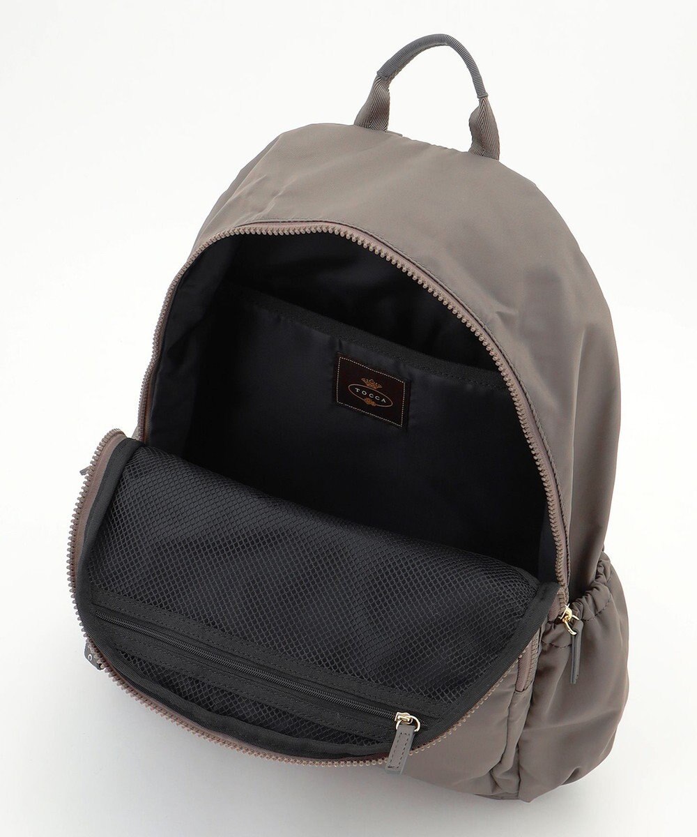 TOCCA 【A4サイズ収納可・WEB＆一部店舗限定】CAROVANA BACKPACK 10ポケットバックパック 