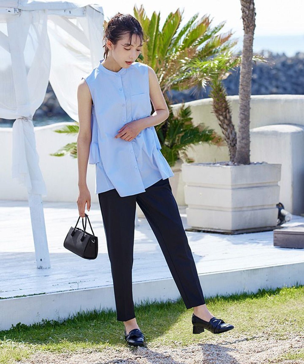 Tiaclasse 【本革】ショルダーストラップ付きスクエアミニバッグ 