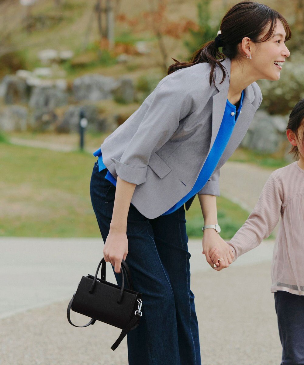 Tiaclasse 【本革】ショルダーストラップ付きスクエアミニバッグ 