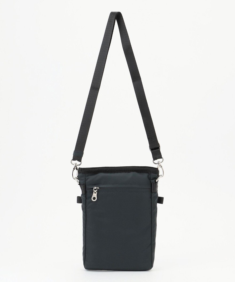 Y'SACCS テープデザイン　トラベルポシェット 