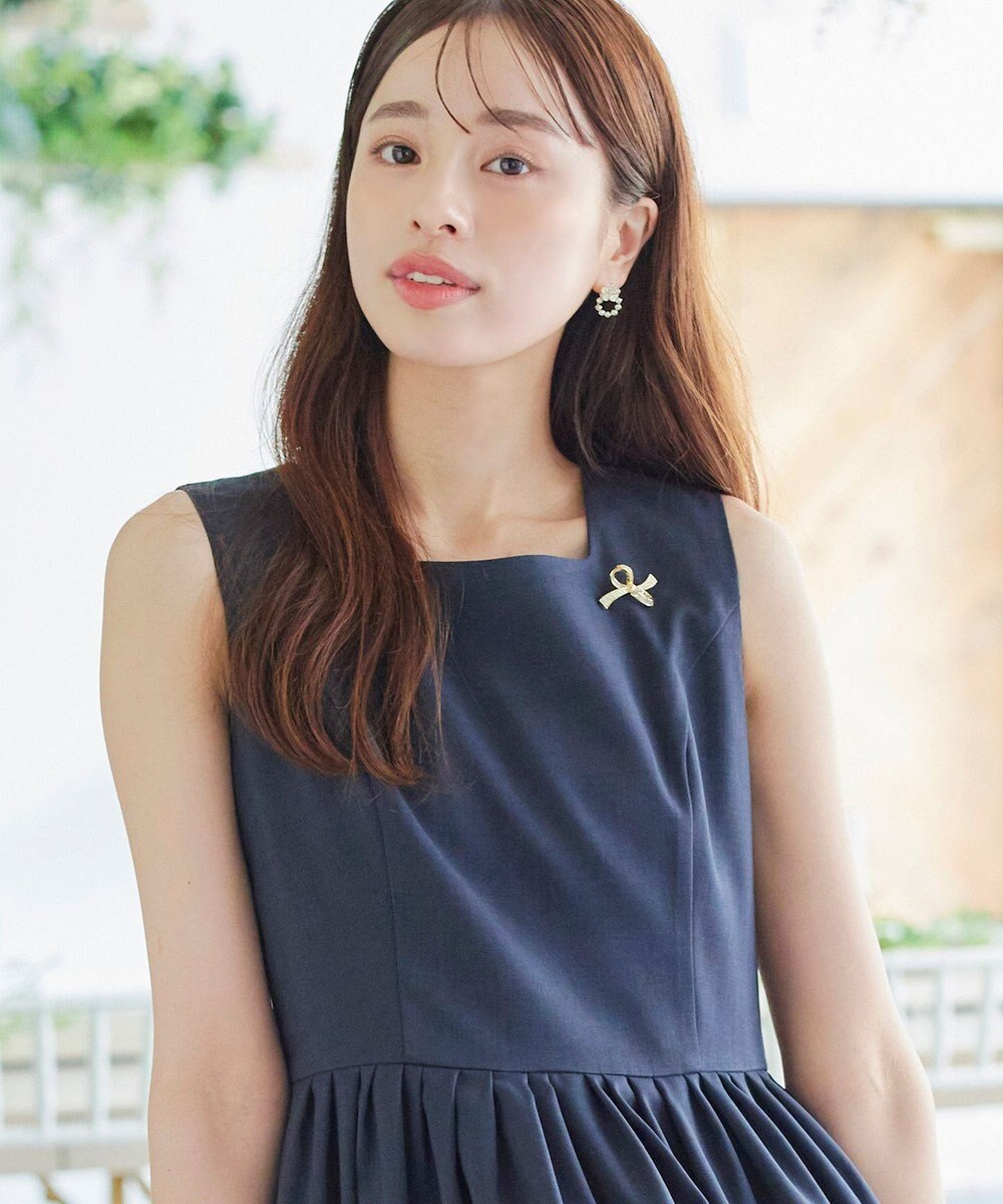 Tiaclasse   リボンモチーフブローチ 