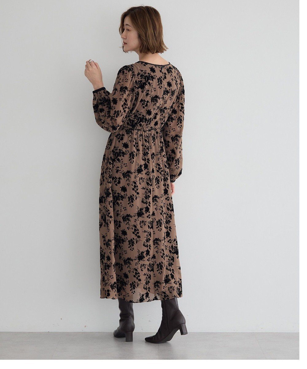 YECCA VECCA ボタニカル柄フロッキープリントワンピース 