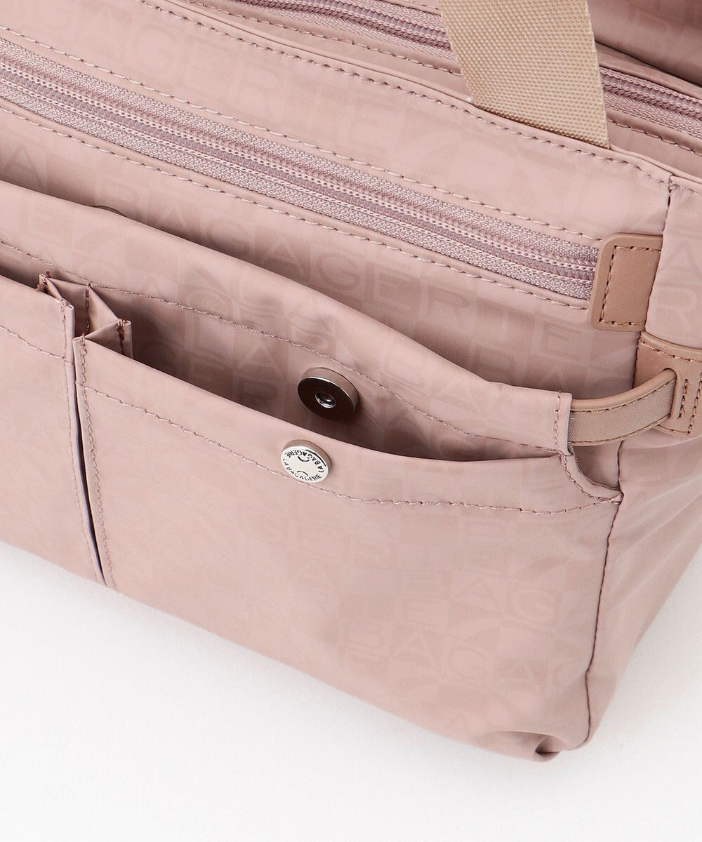 LA BAGAGERIE モノグラム　スクエアナイロントート 