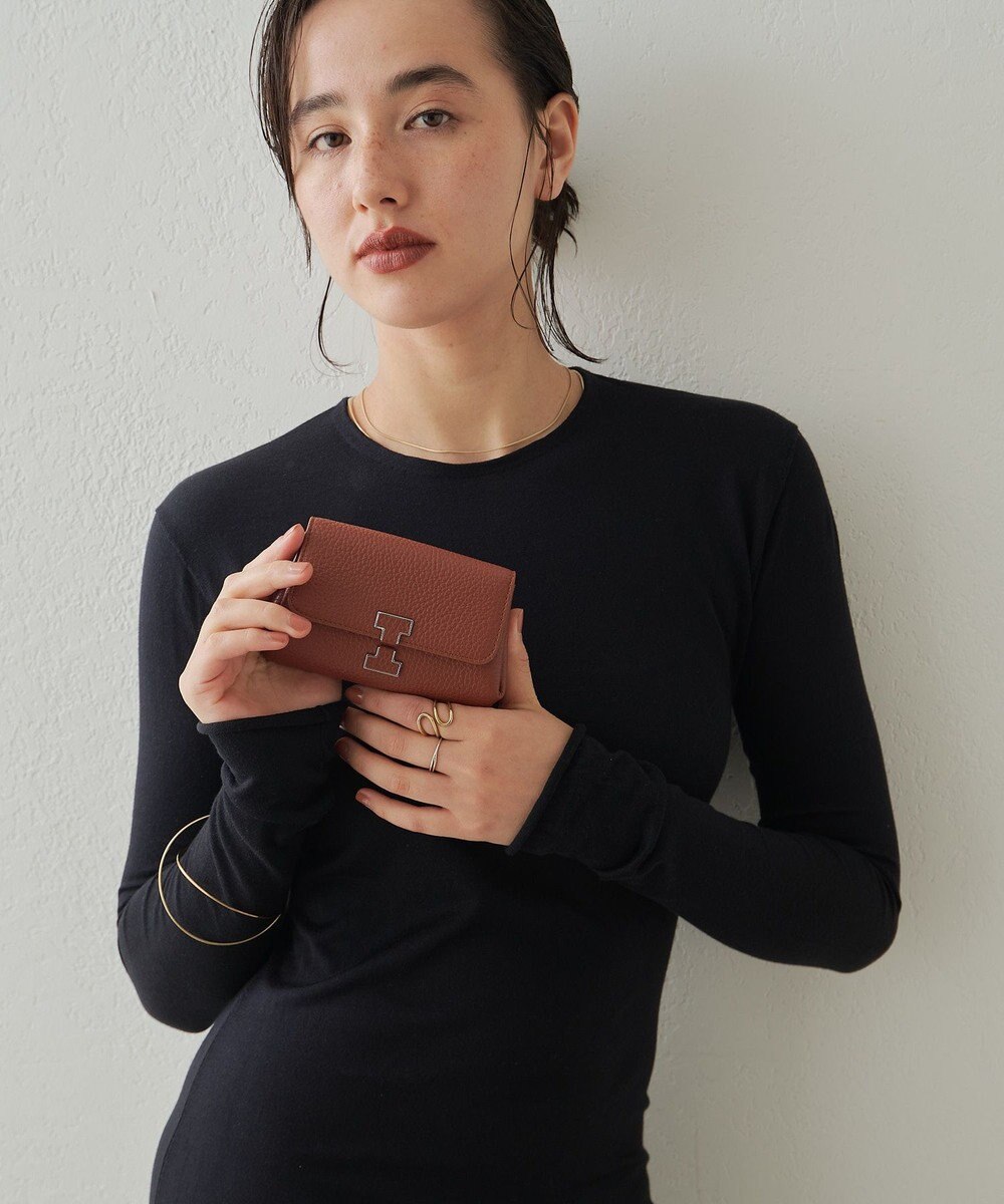 IACUCCI アバ ウォレット CERVO 