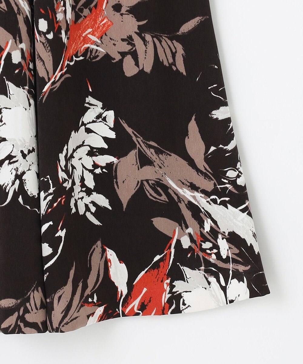 自由区 【洗える】ブラッシュドフラワープリント フレアスカート 