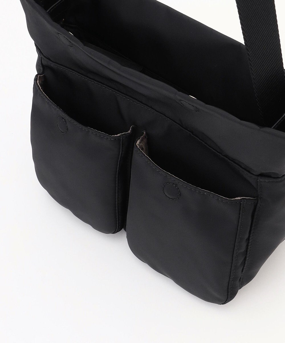 LA BAGAGERIE ダブルフロントポケットショルダー 
