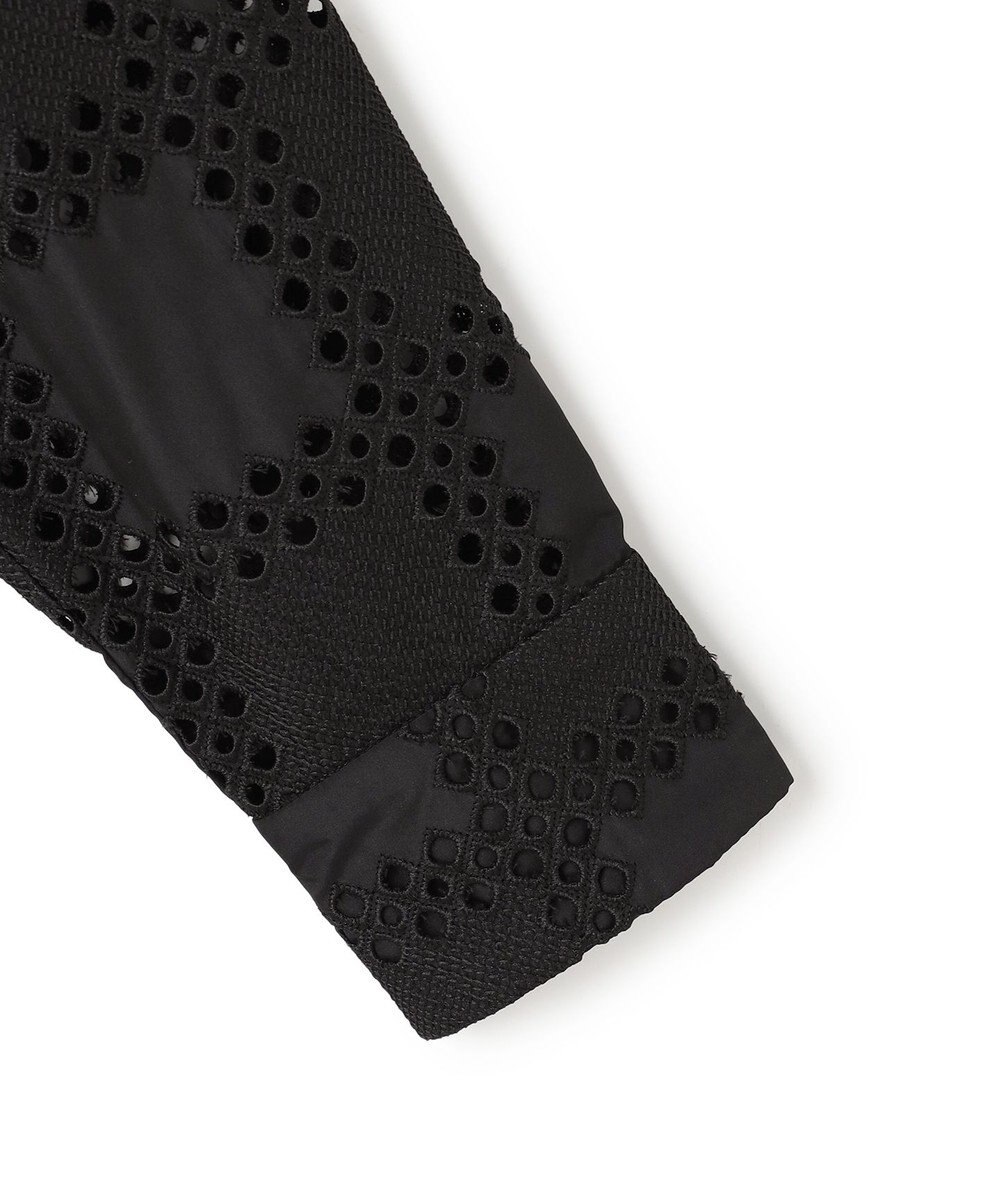 ICB L スクエアエンブロイダリー クロップドシャツ 