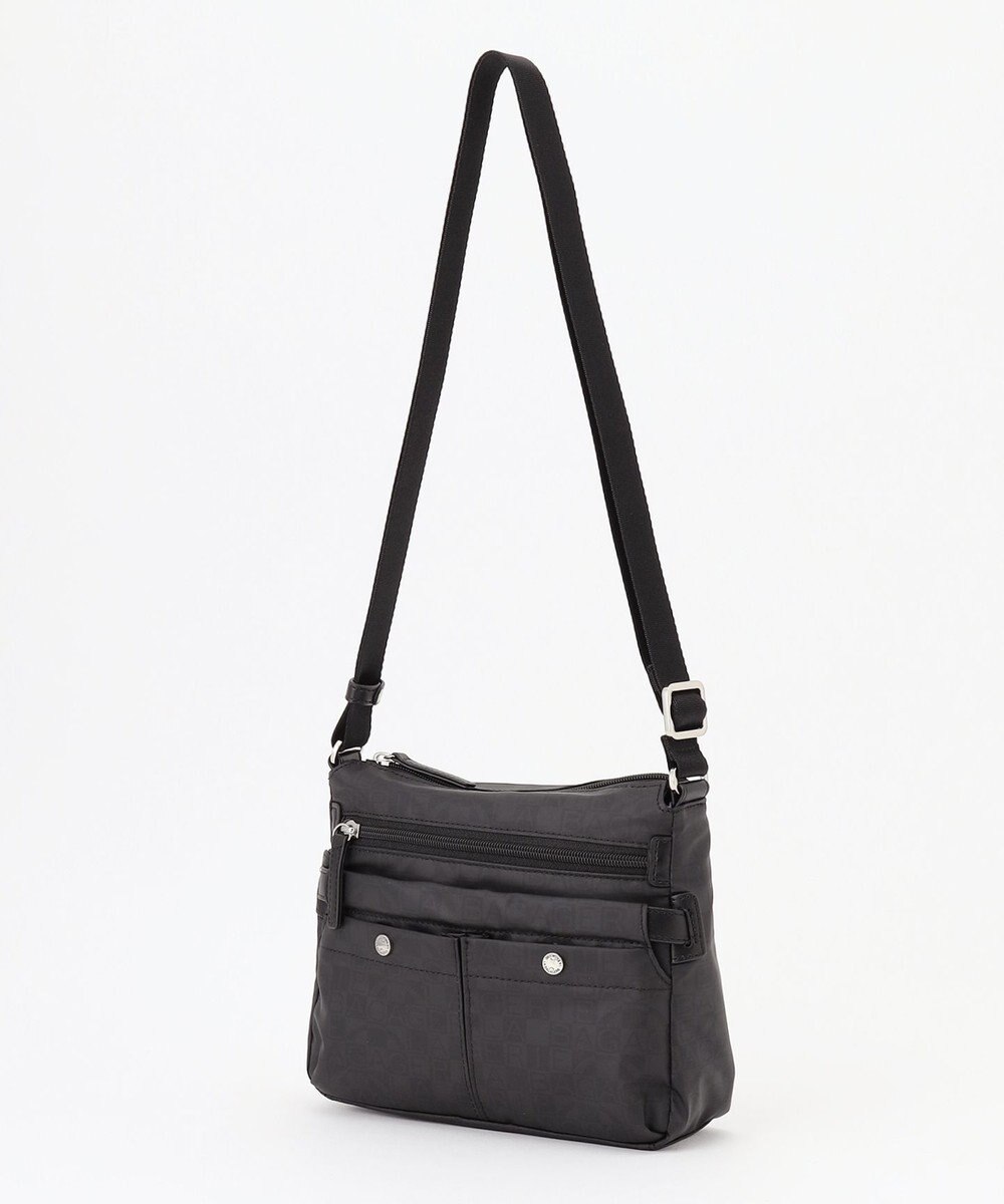 LA BAGAGERIE モノグラム　スクエアナイロンショルダー　SSサイズ 