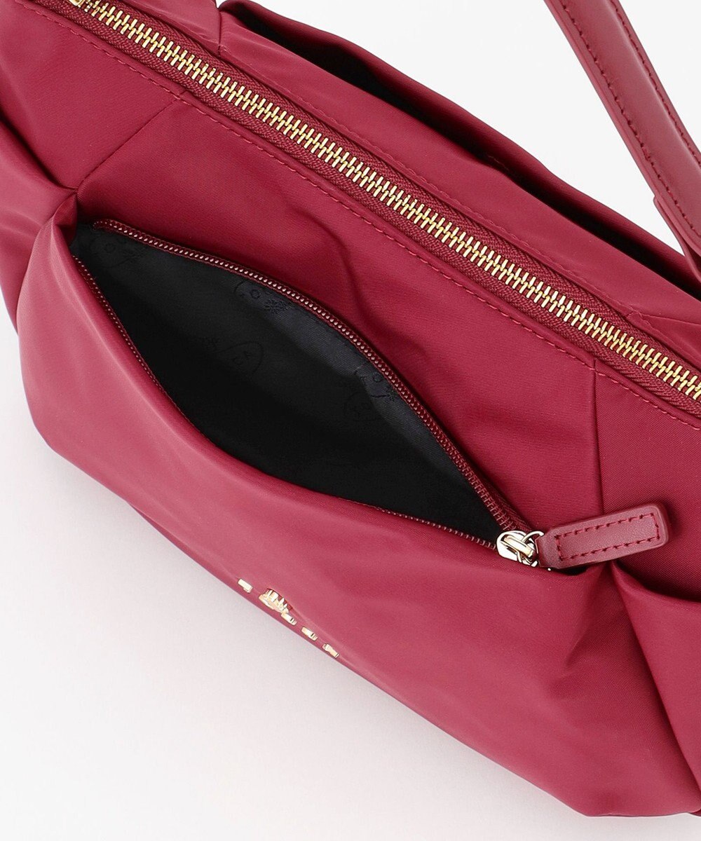 TOCCA 【大人百花掲載】PIECE OF CRESCENT NYLONBAG バッグ 