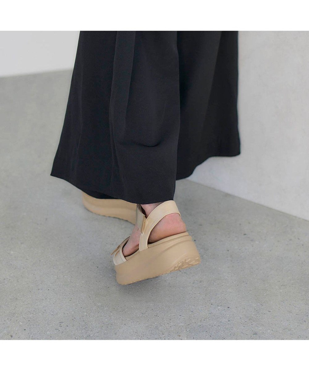 MODE ET JACOMO <noyau>厚底サテンベルクロスポーツサンダル 