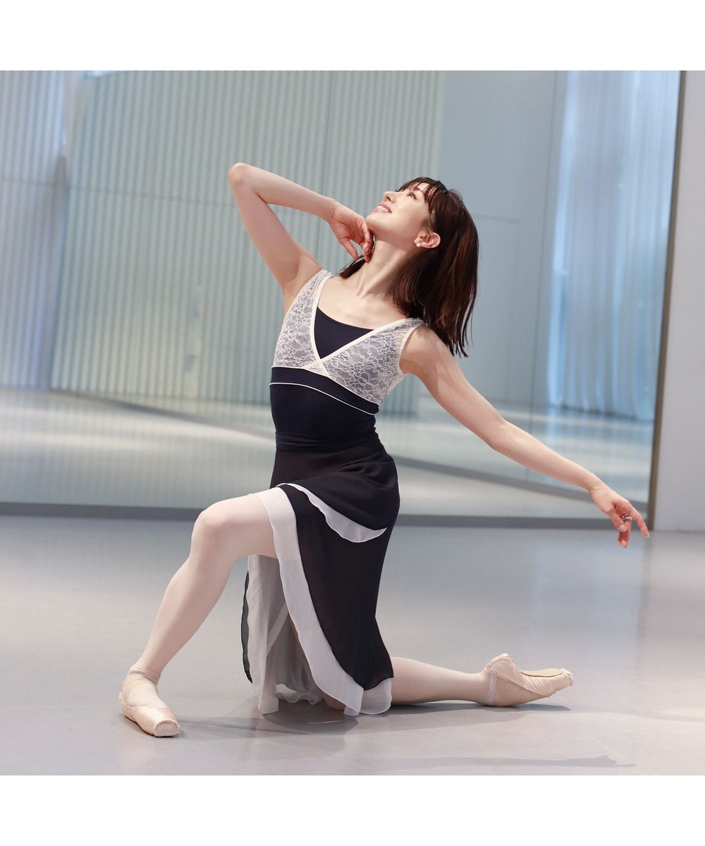 Chacott 【AKANE TAKADA】ノースリーブレオタード 