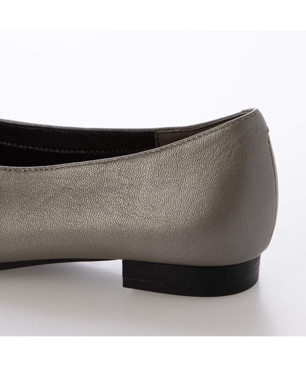 ing <ing>【WEB限定】スクエアトゥVカットフラットシューズ 