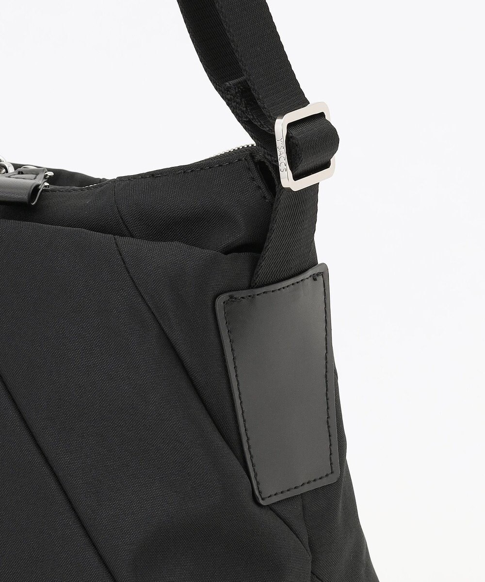 Y'SACCS ストリームラインショルダー 