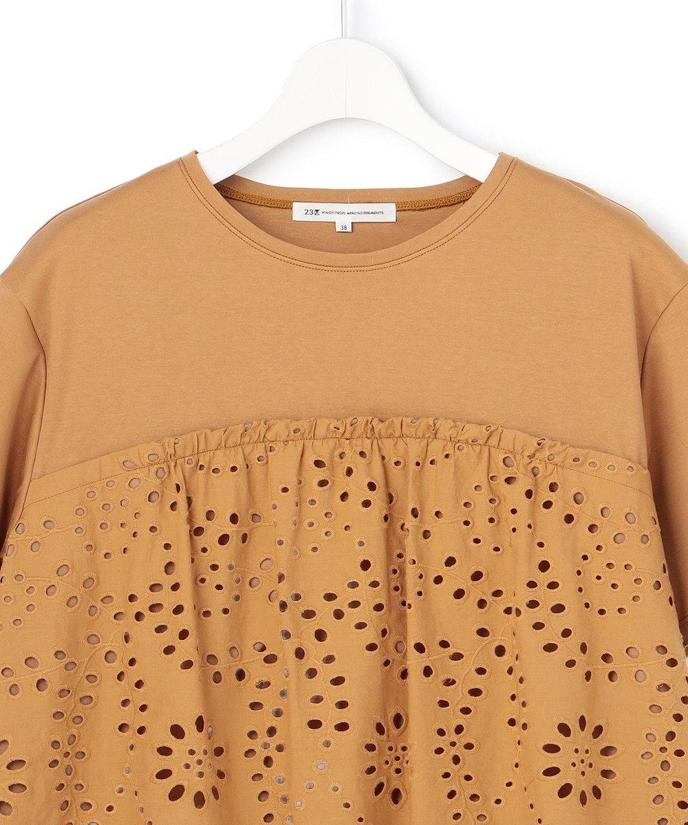 23区 【先行予約】カットワークエンブロイダリー スカラップヘム トップス 