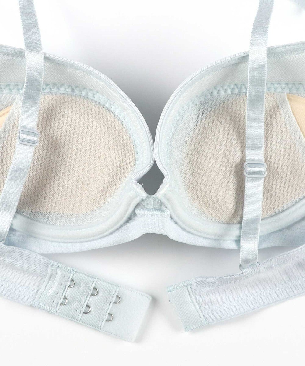 une nana cool 胸もとフィットをリボンでキープ リボンブラ 