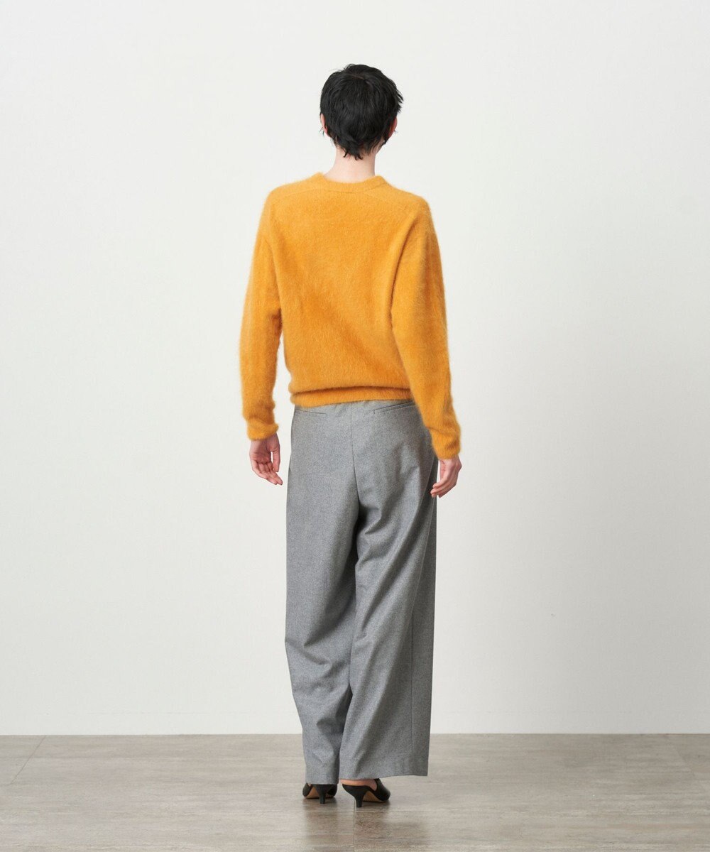 ATON ROYAL FUR CASHMERE | Vネックセーター 