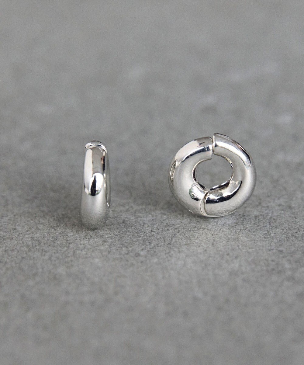 Phoebe 【金属アレルギー対応】シンプルフープスナップイヤリング　シルバー 