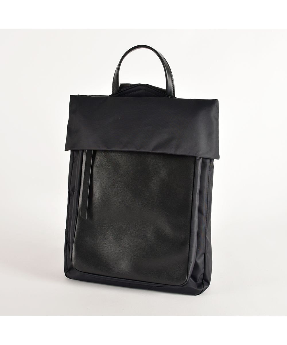 Y'SACCS リサイクルナイロン×カウレザー ラップリュック　Sサイズ 