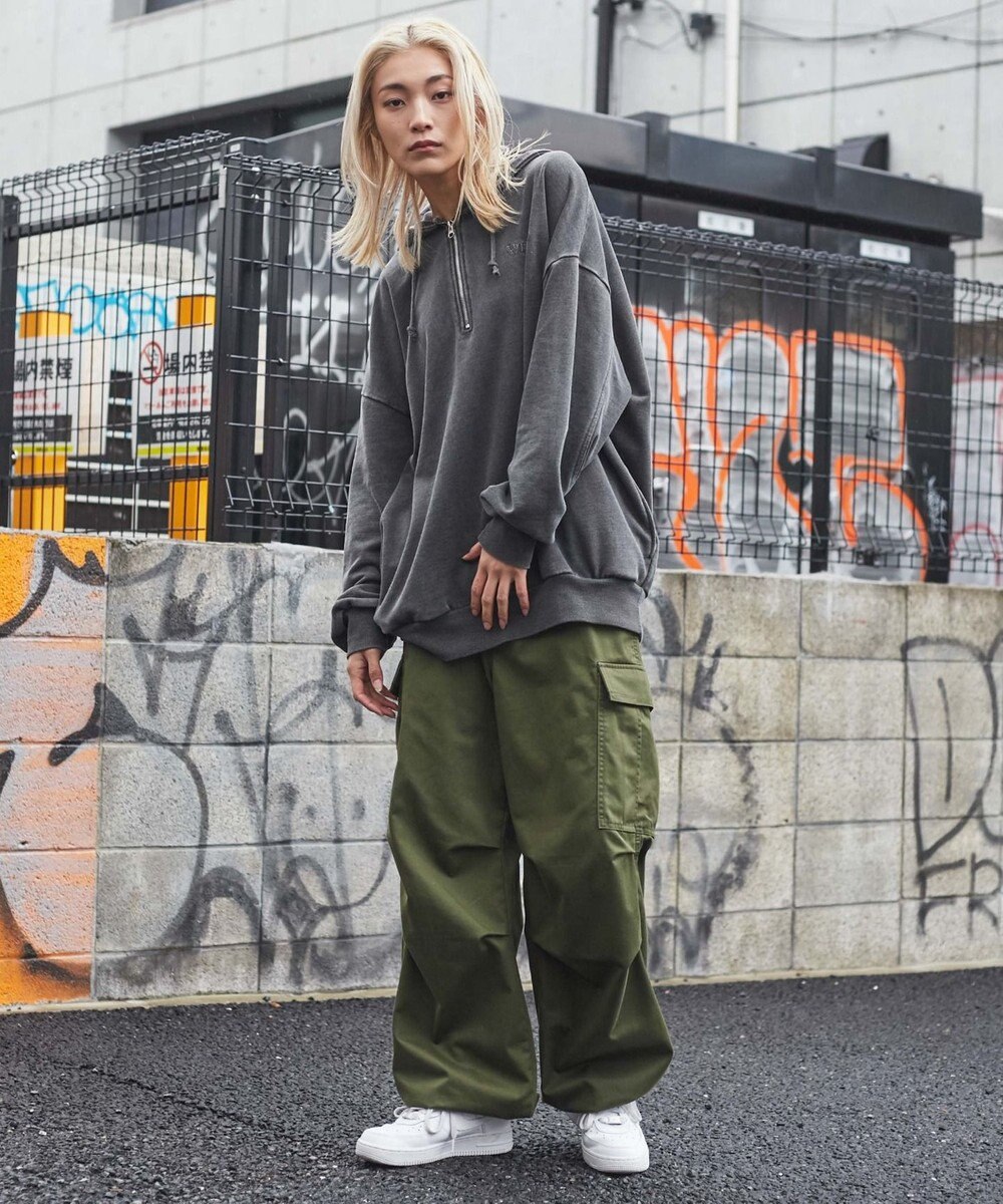 WEGO ピグメントハーフZIPロゴプルパーカー 