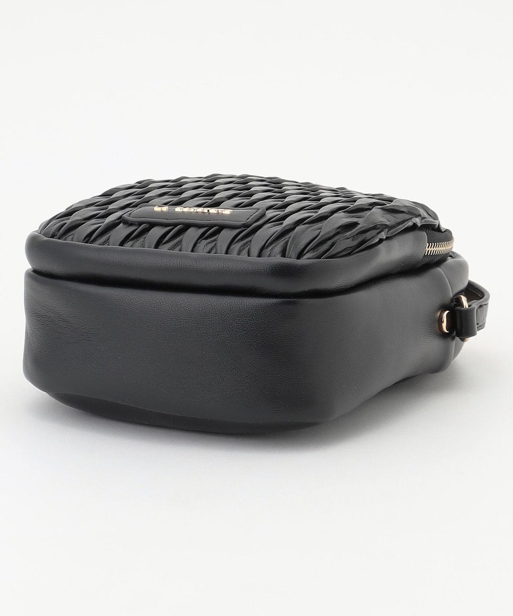 LA BAGAGERIE ランダムプリーツショルダーバッグ タテ 