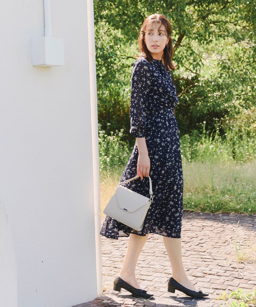 Tiaclasse L 【新色追加・洗える】花柄フリルドレープワンピース 