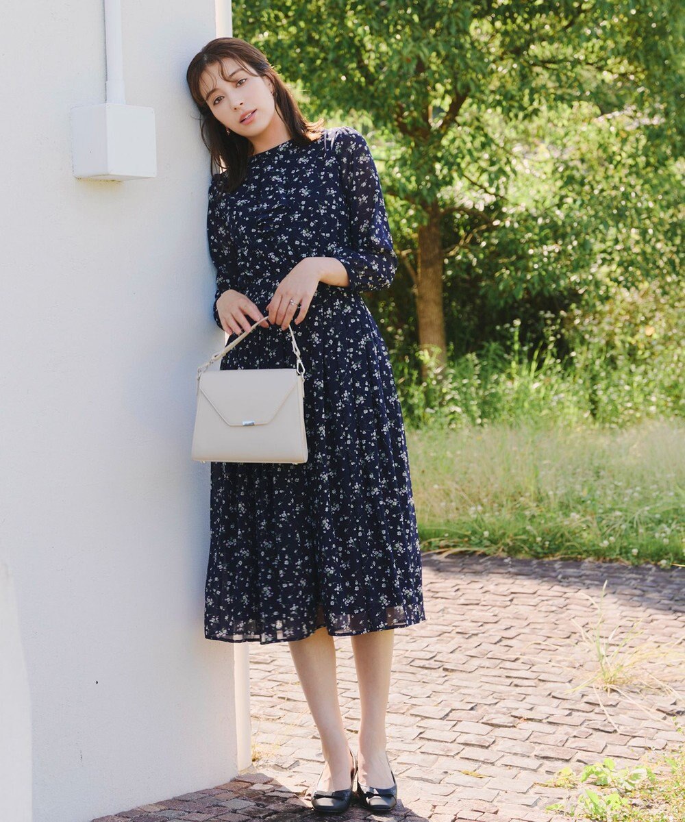 Tiaclasse L 【新色追加・洗える】花柄フリルドレープワンピース 