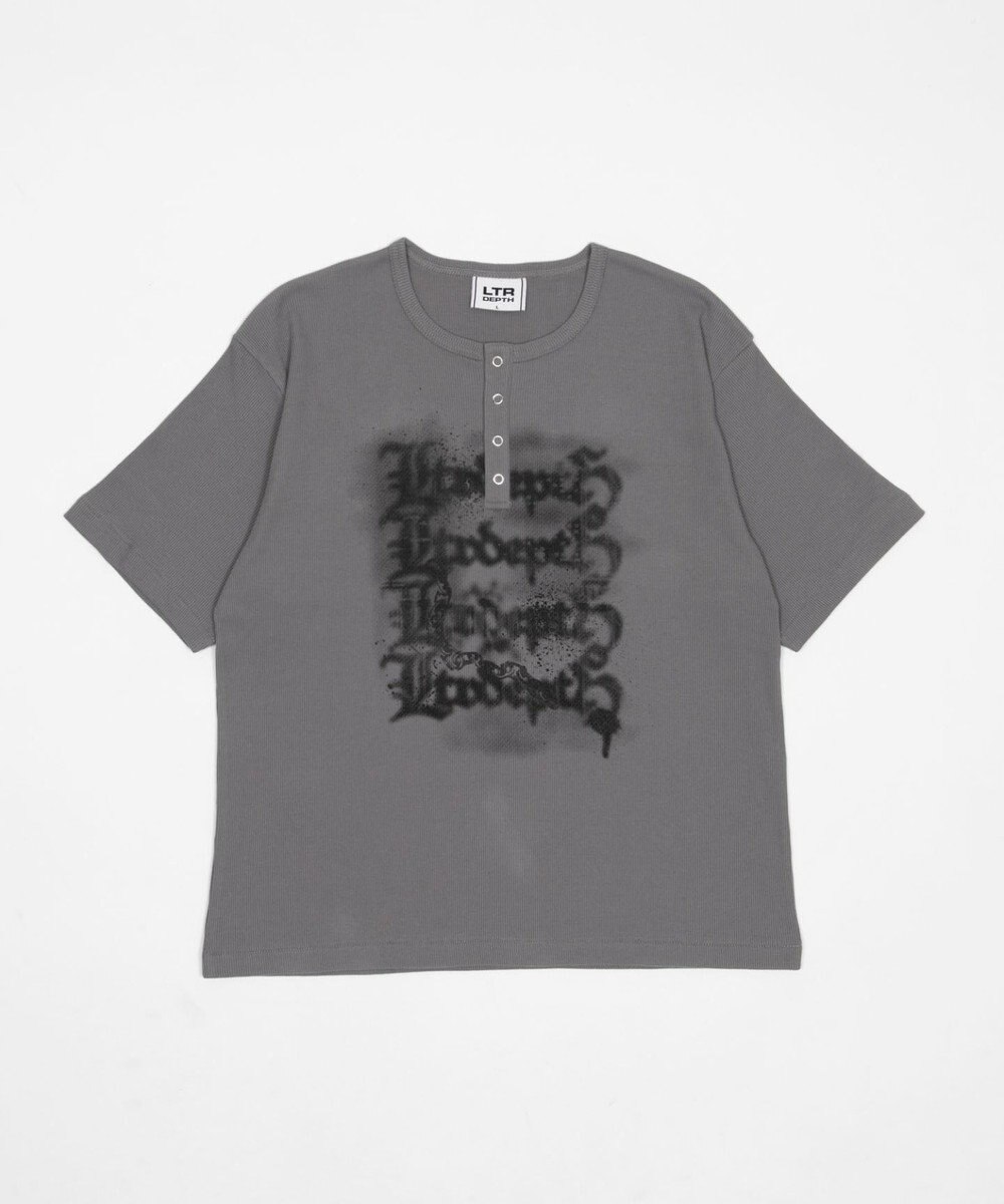 WEGO 【ユニセックス着用ITEM】グラフィックヘンリーネックT（SS） 