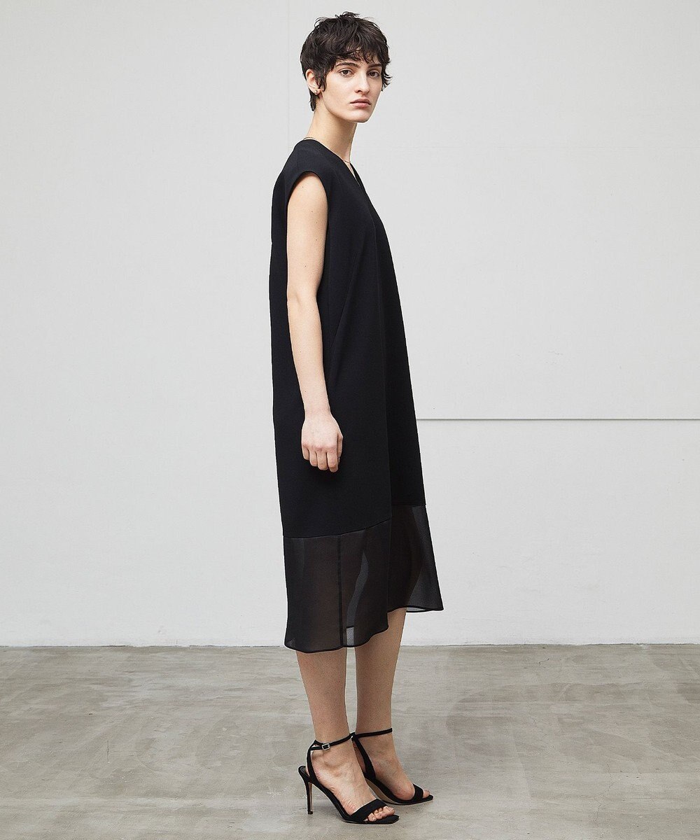 BEIGE， 【洗える】LORRAINE / Vネックドレス 