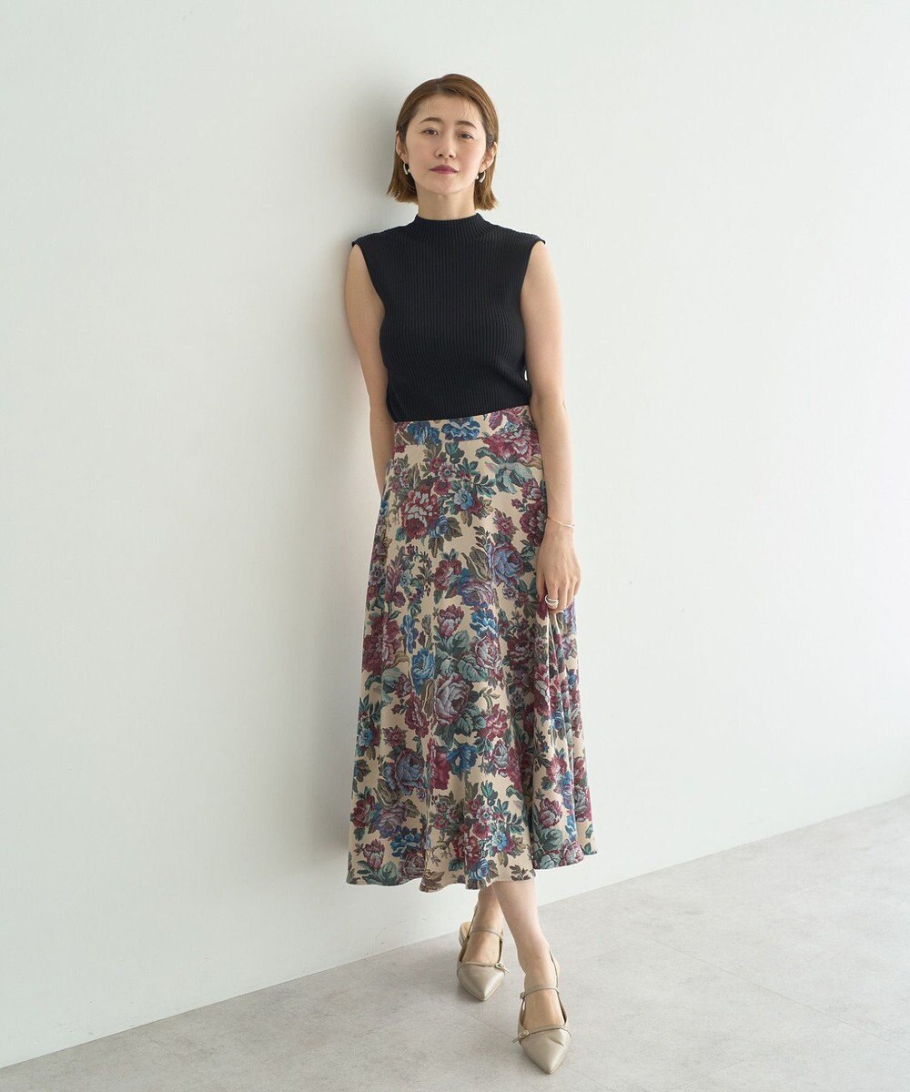 YECCA VECCA ゴブラン柄フレアスカート 