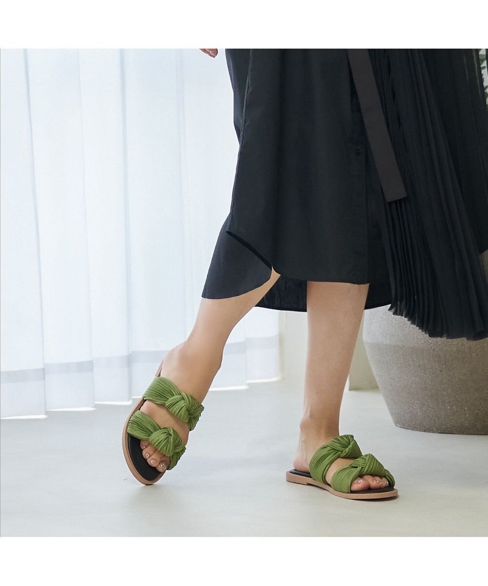 MODE ET JACOMO <carino>プリーツスポンジサンダル 