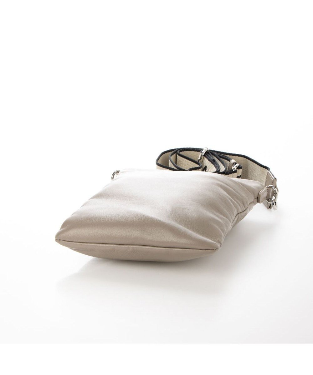 Y'SACCS イタリアンシープ 財布付きスマホポシェット 