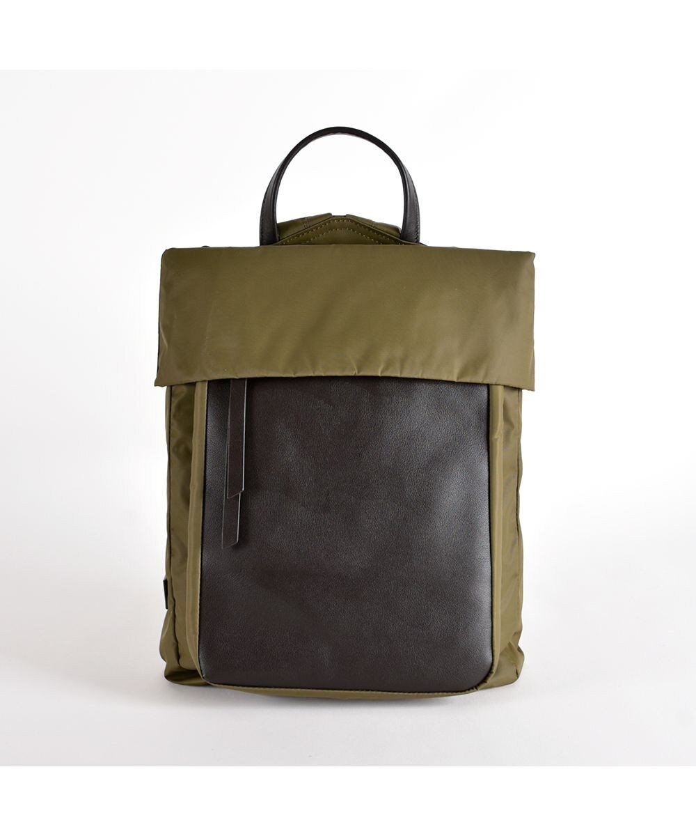 Y'SACCS リサイクルナイロン×カウレザー ラップリュック　Sサイズ 