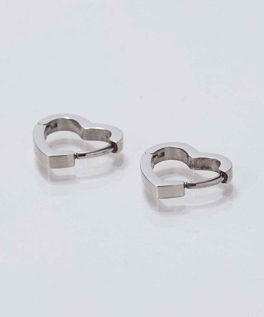 Phoebe 【金属アレルギー対応】ハートフープワンタッチピアス　シルバー/サージカルステンレス 