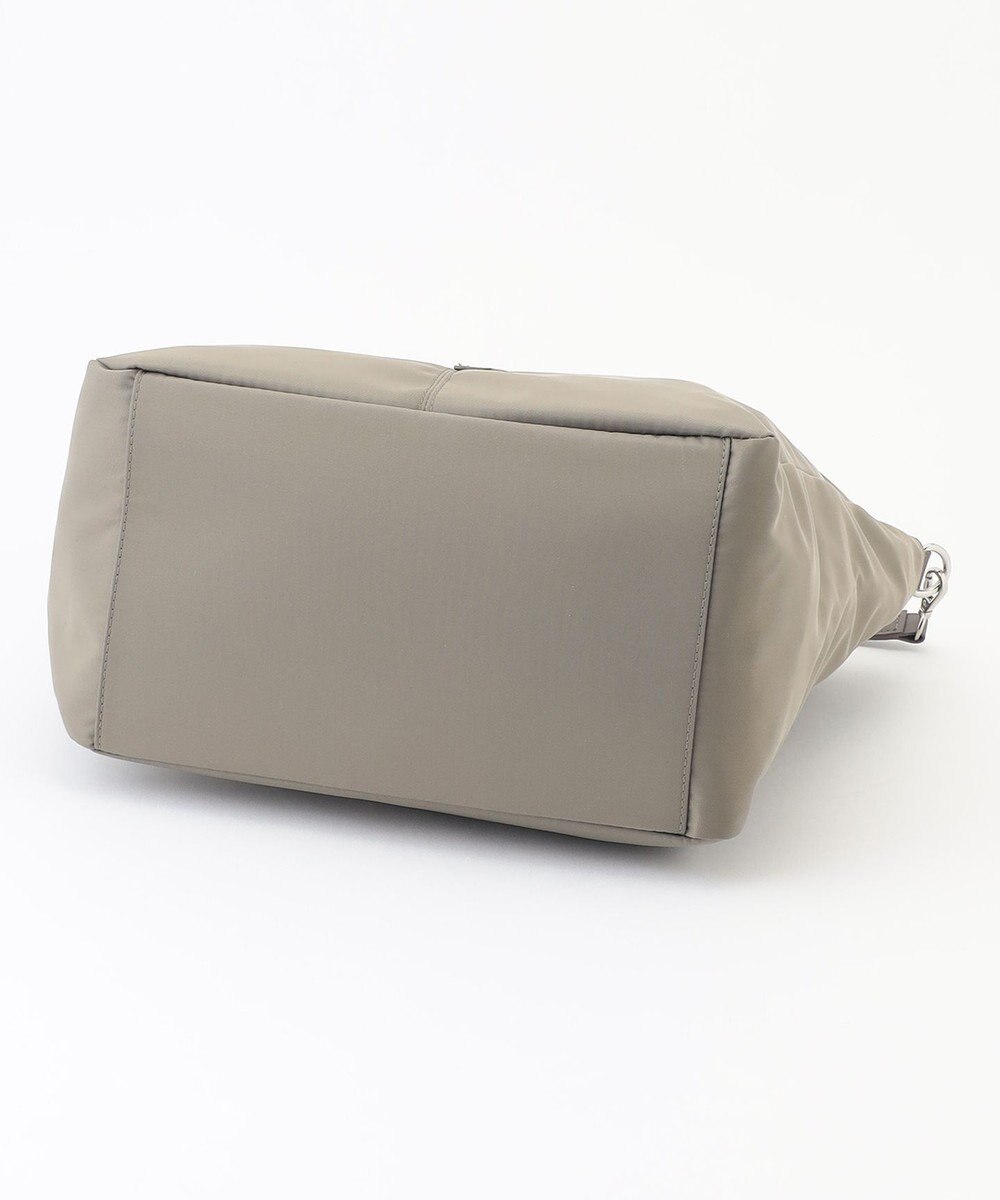 Y'SACCS ツイルナイロン　カーブショルダー　Mサイズ 