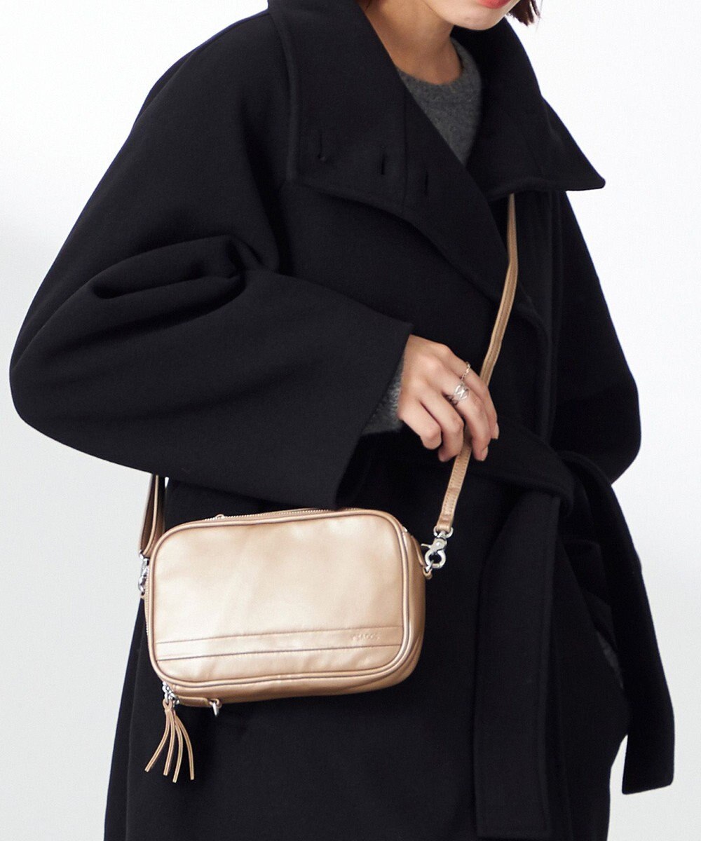 Y'SACCS 木村多江×Y'SACCS スクエアマルチショルダー 